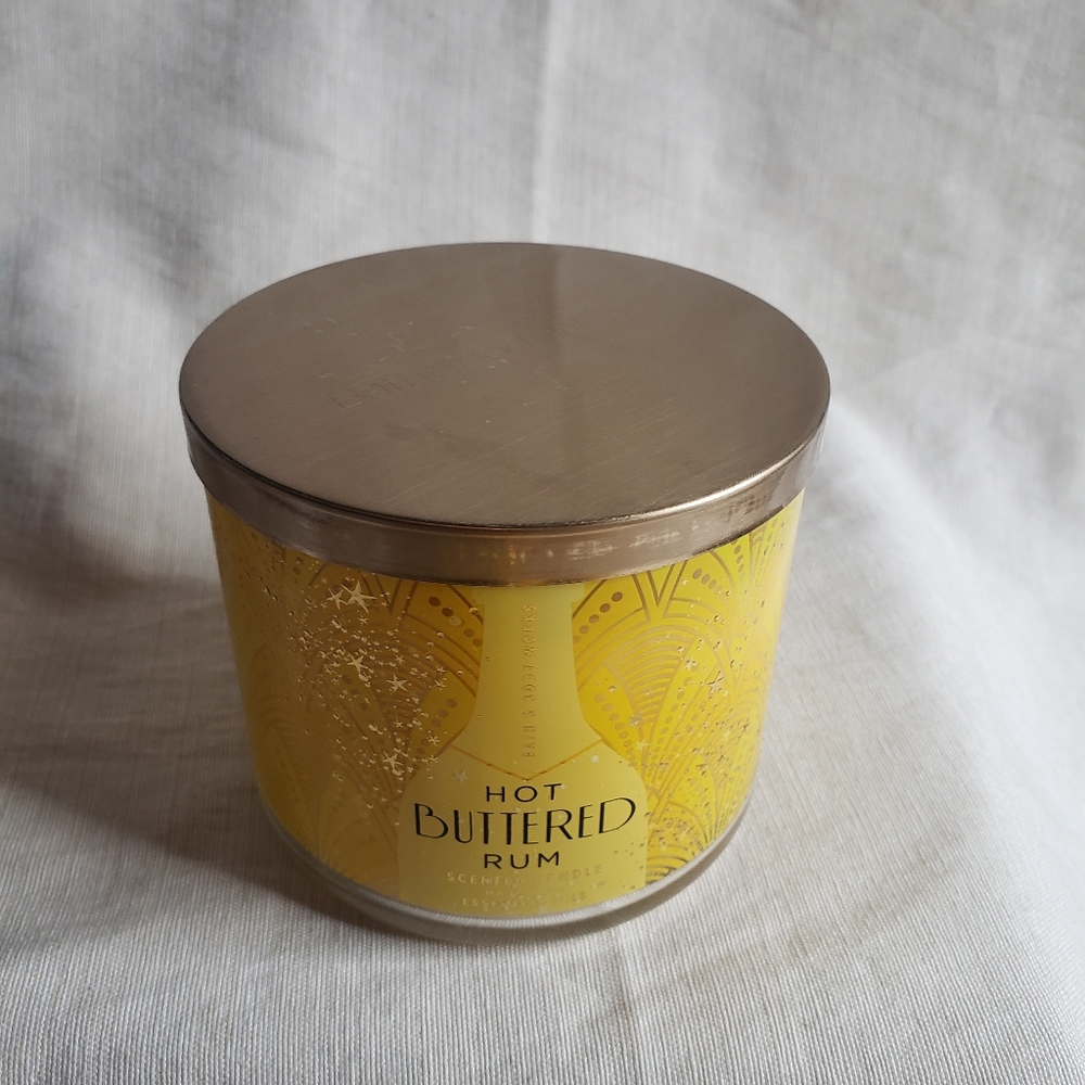 BBW HOT BUTTERED RUM 3 WICK CANDLE